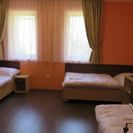 Bartal Rodinne Vinarstvo Konukevi 3*